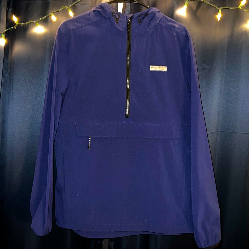 Vineyard Vines navy half zip size S